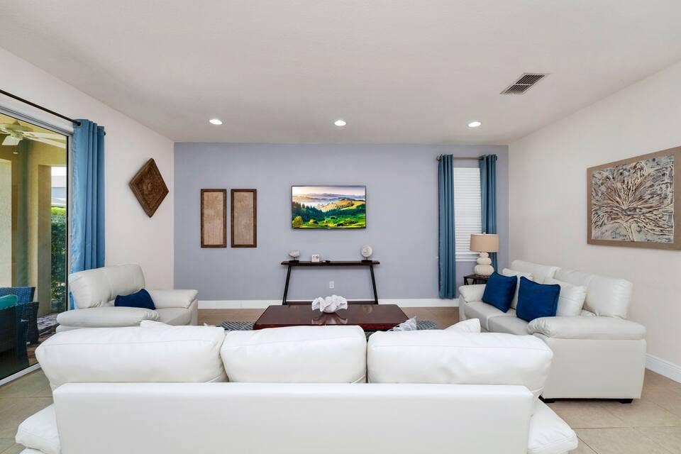 5 BR in Kissimmee