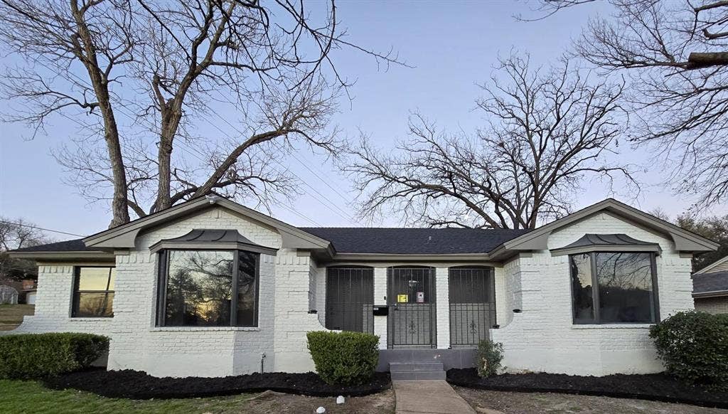 5 BR in Dallas