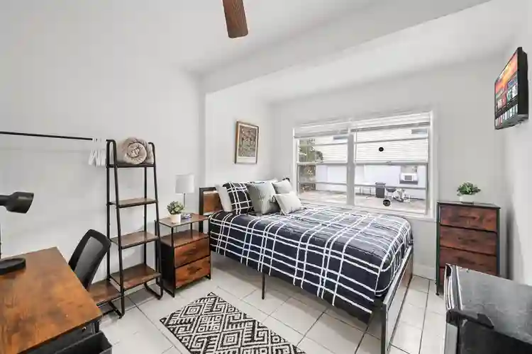 5 BR in Jacksonville