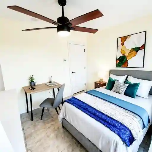 3 BR in Orlando