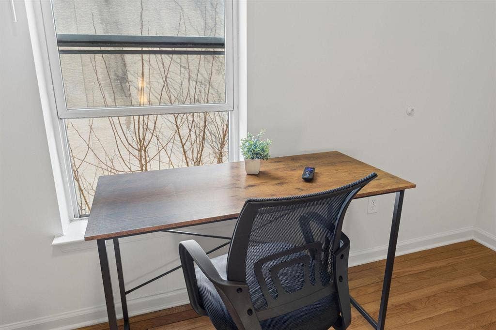 7 BR in Philadelphia
