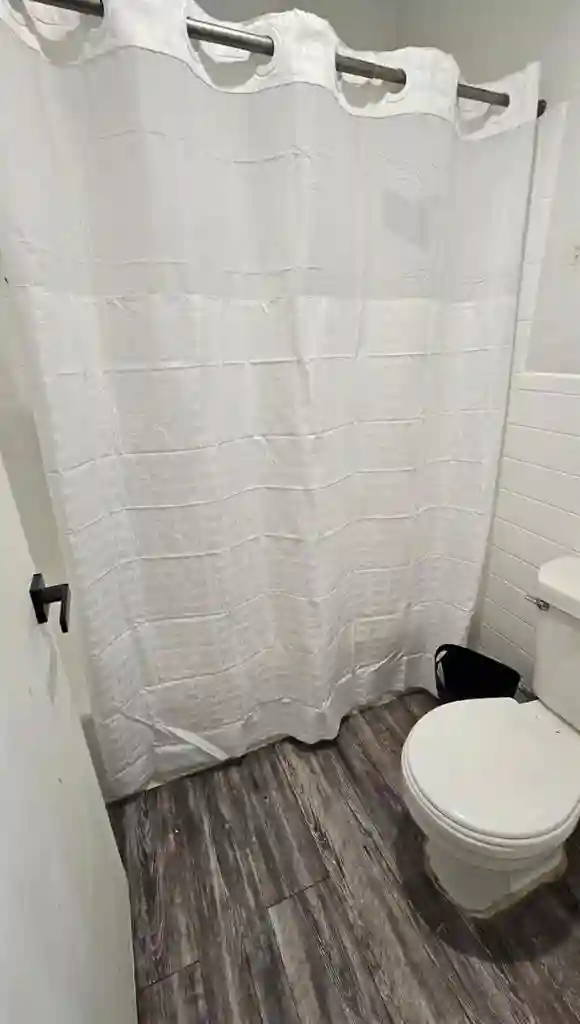 2 BR in Arlington