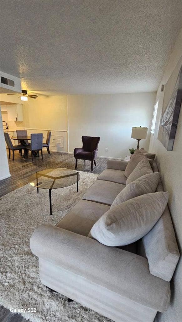 2 BR in Arlington