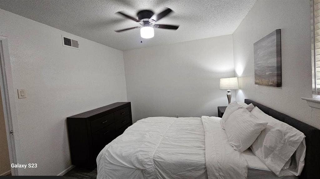 2 BR in Arlington