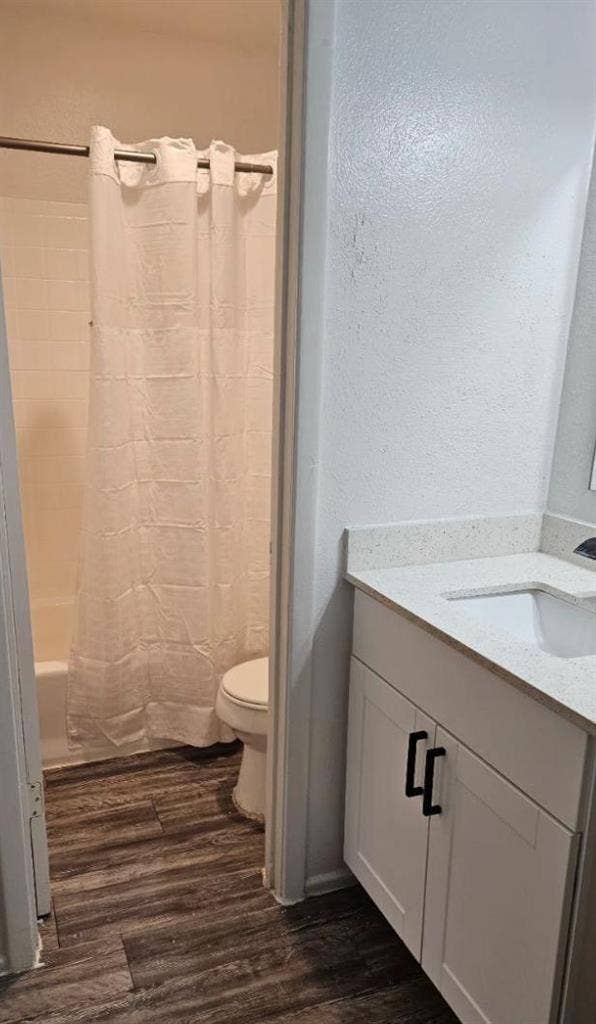 2 BR in Arlington