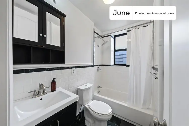 2 BR in New York City