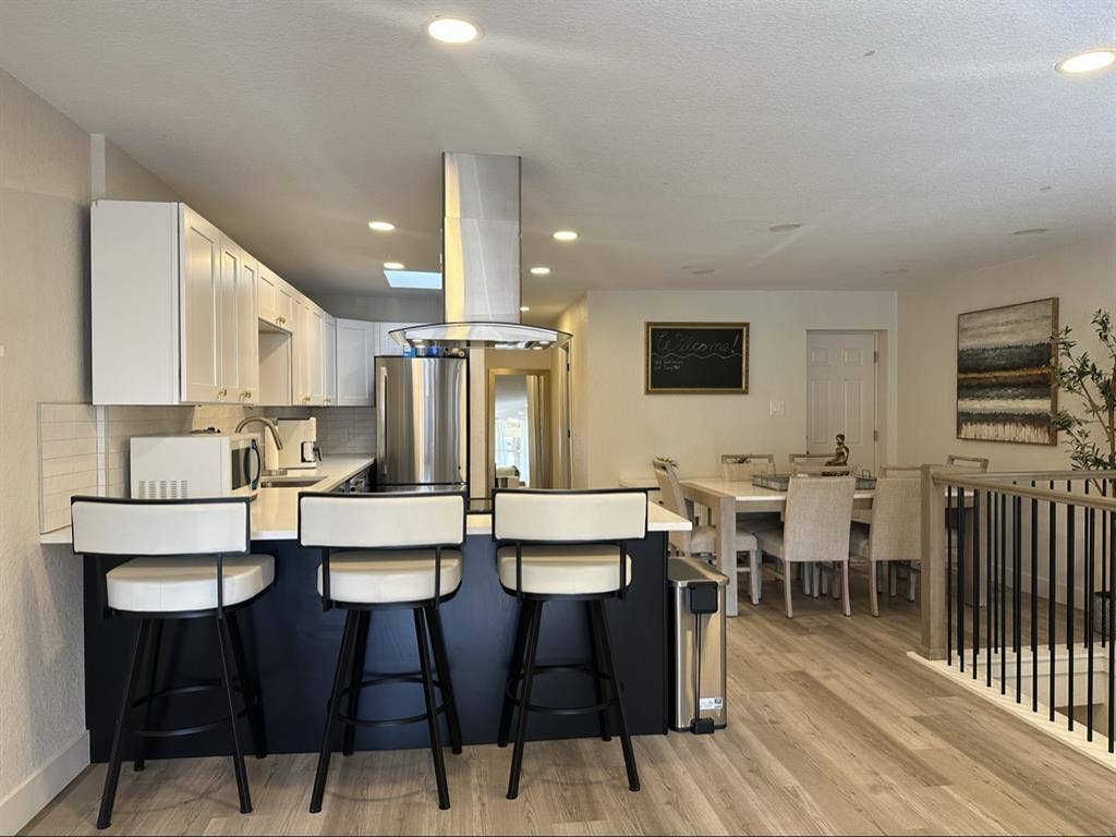 Fully remodeled townhome in Denver!