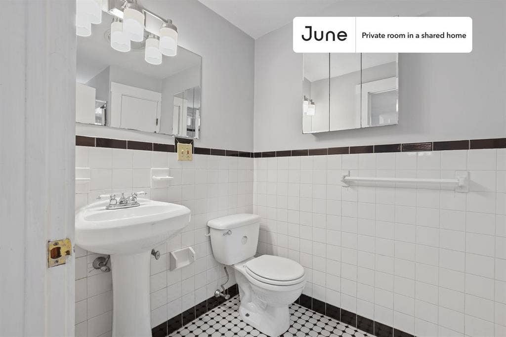 3 BR in Boston