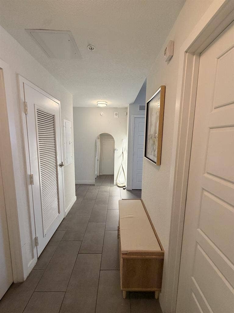 Edgewater room for rent