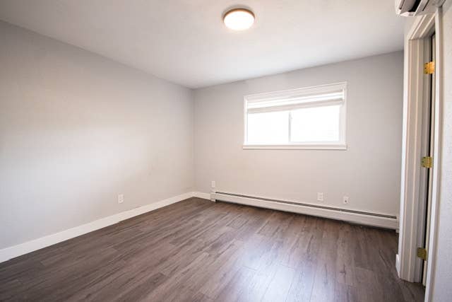 2 Master Suites Available