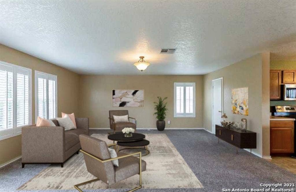 Large Cheap Room For Rent