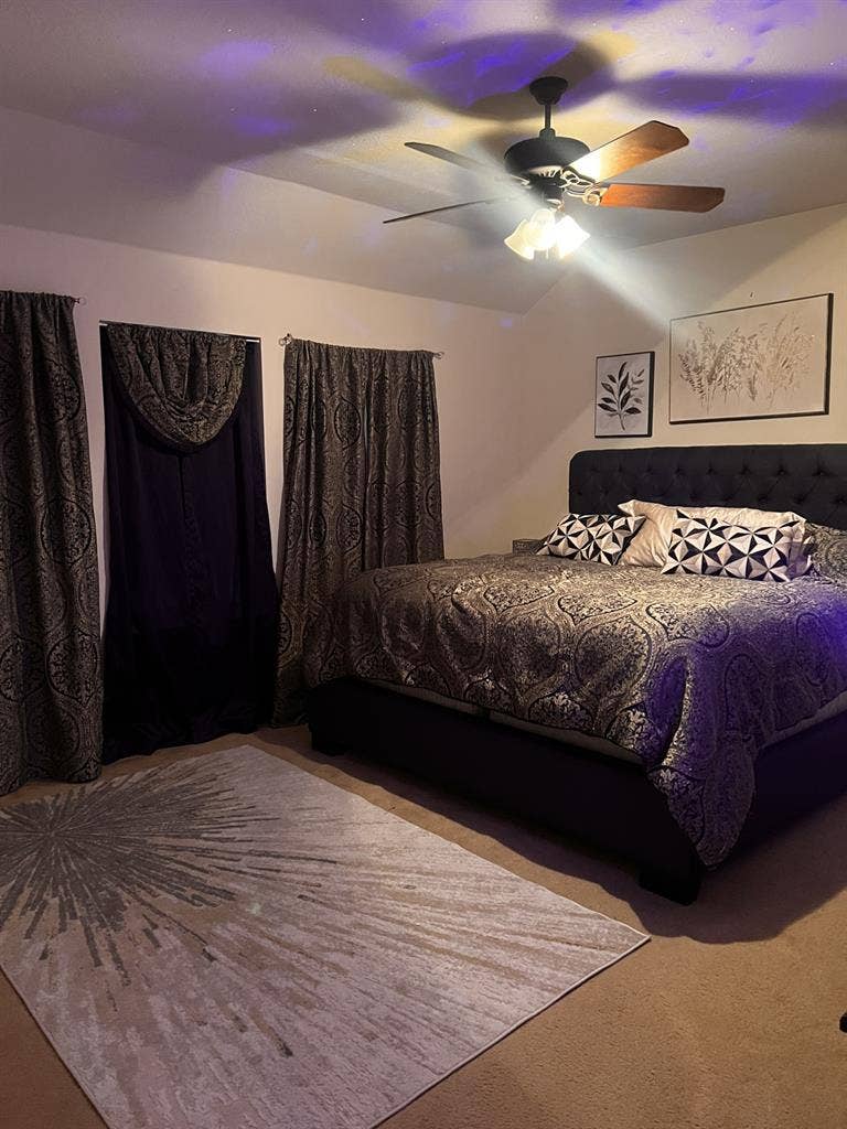 Private Furnished Upstairs $1300