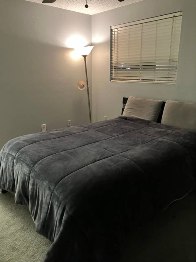 $1050 Furnished Room/Pool