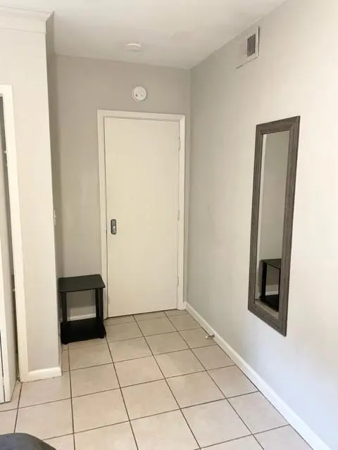 6 BR in Decatur