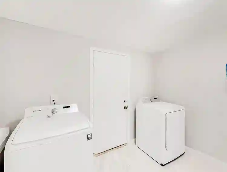 7 BR in Decatur