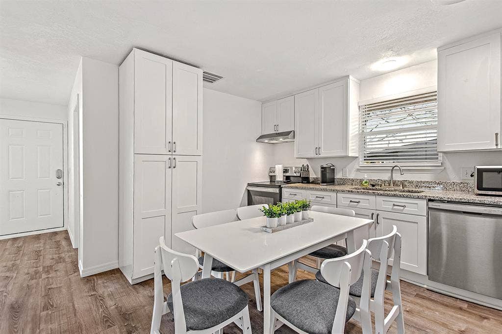 5 BR in Apollo Beach