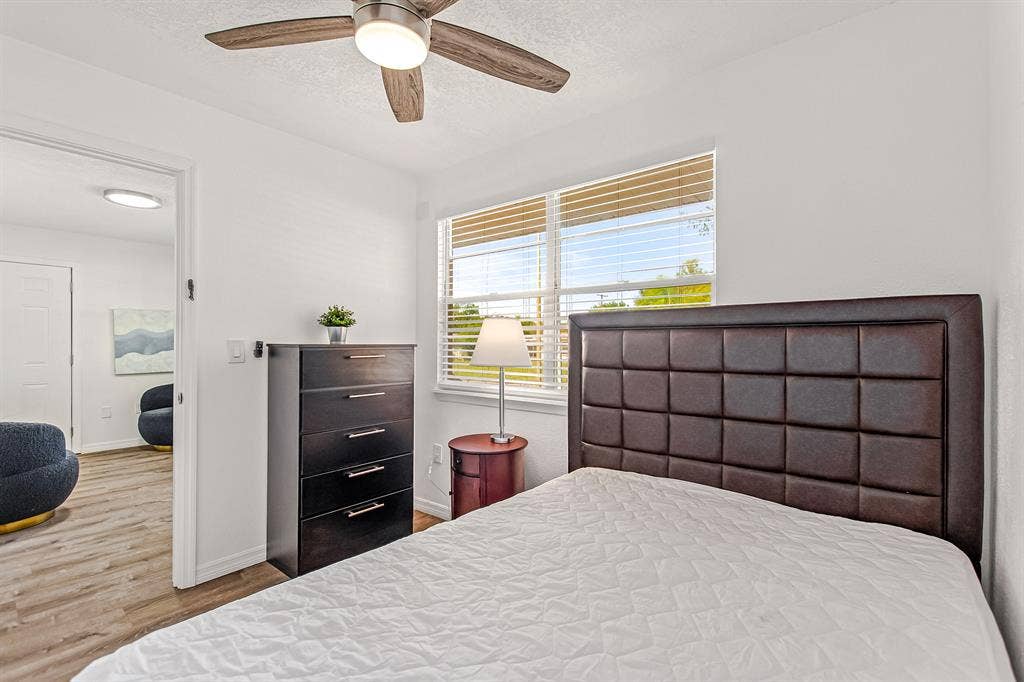 5 BR in Apollo Beach