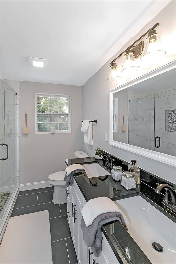 7 BR in Atlanta