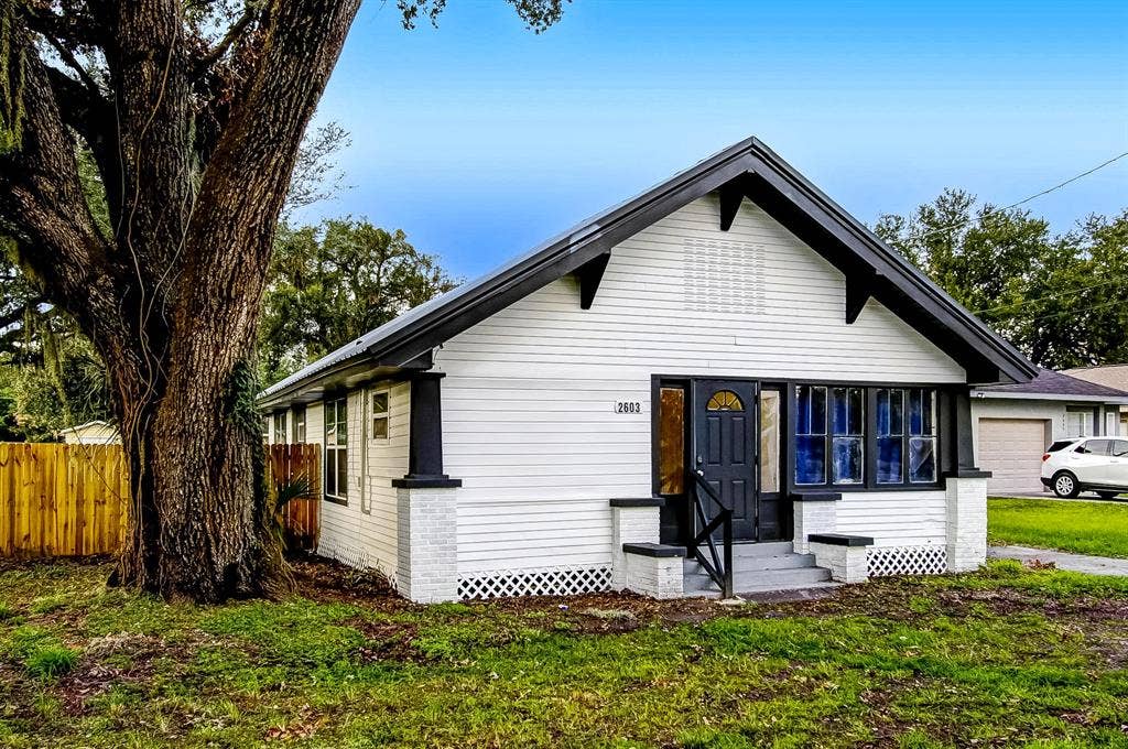 3 BR in Plant City