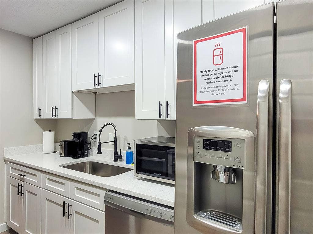 6 BR in Gainesville