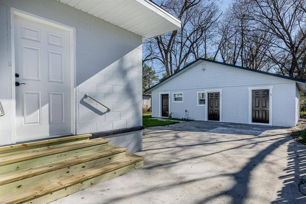 8 BR in Jacksonville