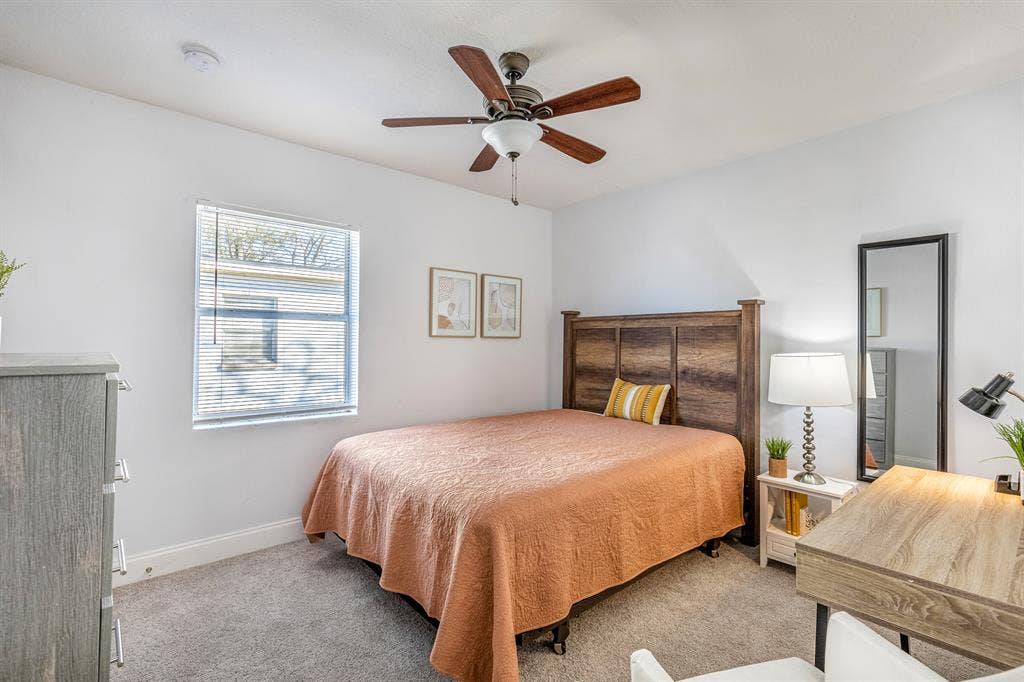 8 BR in Jacksonville