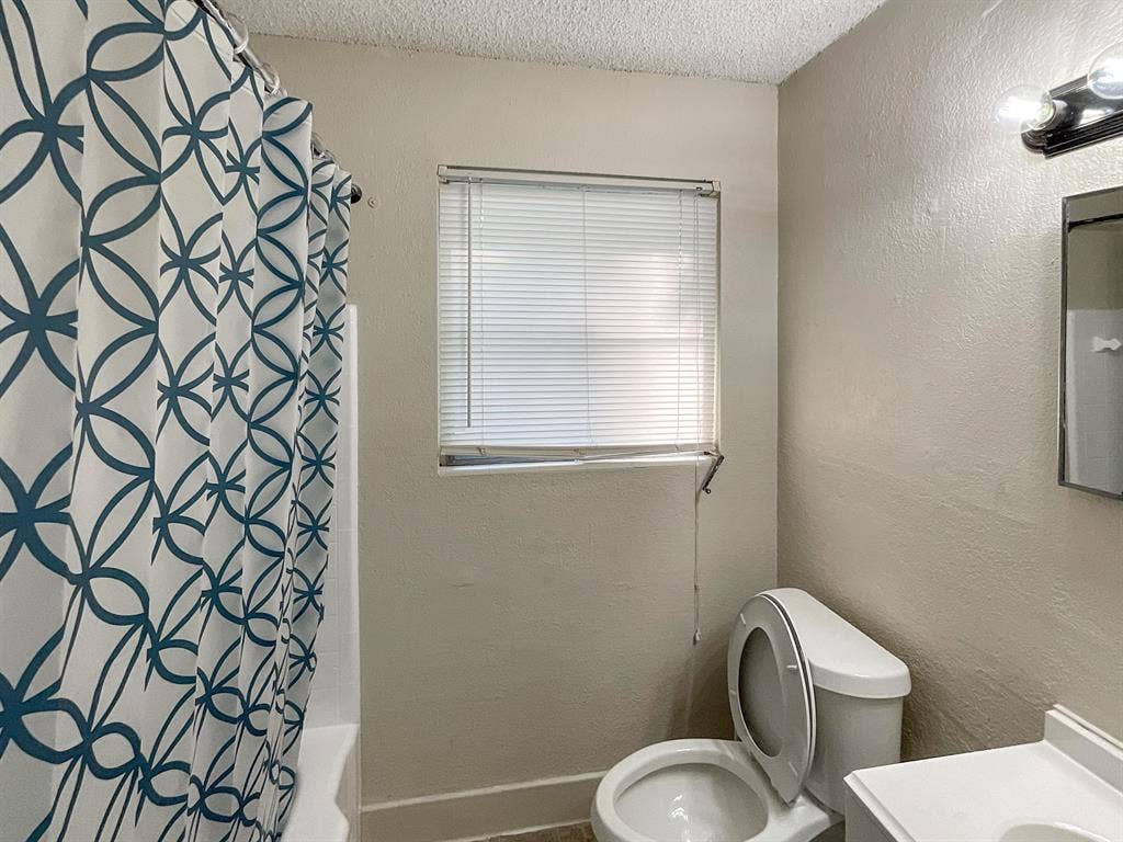 8 BR in Jacksonville