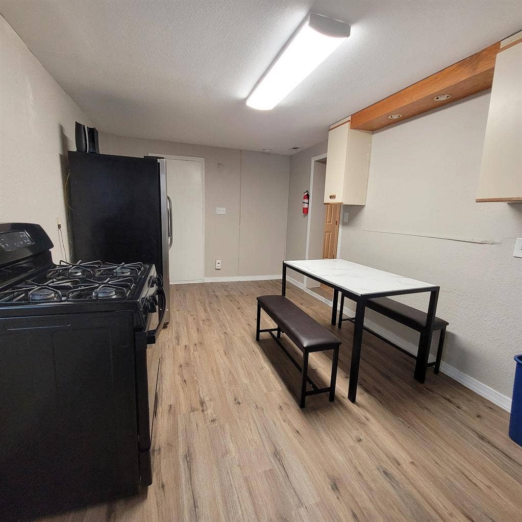 6 BR in Orlando