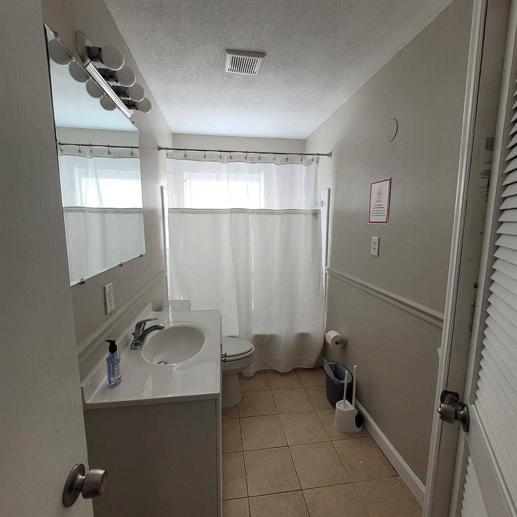 6 BR in Orlando