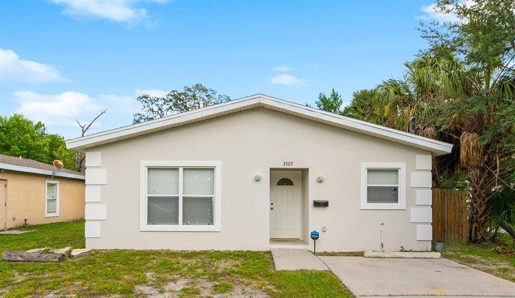 4 BR in Tampa