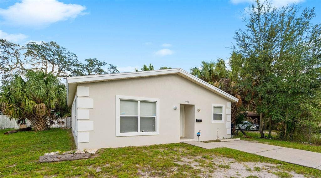 4 BR in Tampa