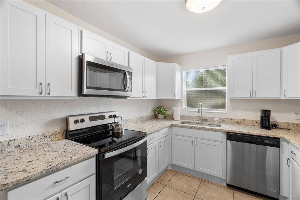 4 BR in Tampa
