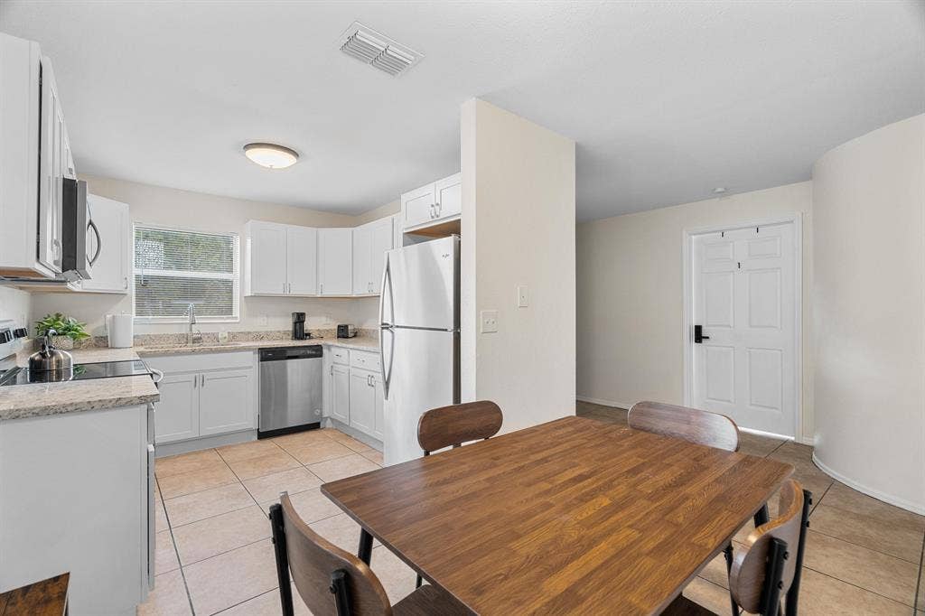4 BR in Tampa