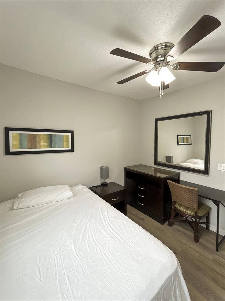 3 BR in Orlando