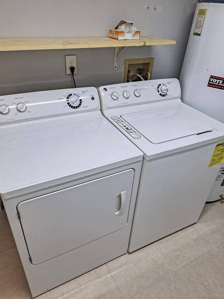 9 BR in Port Orange