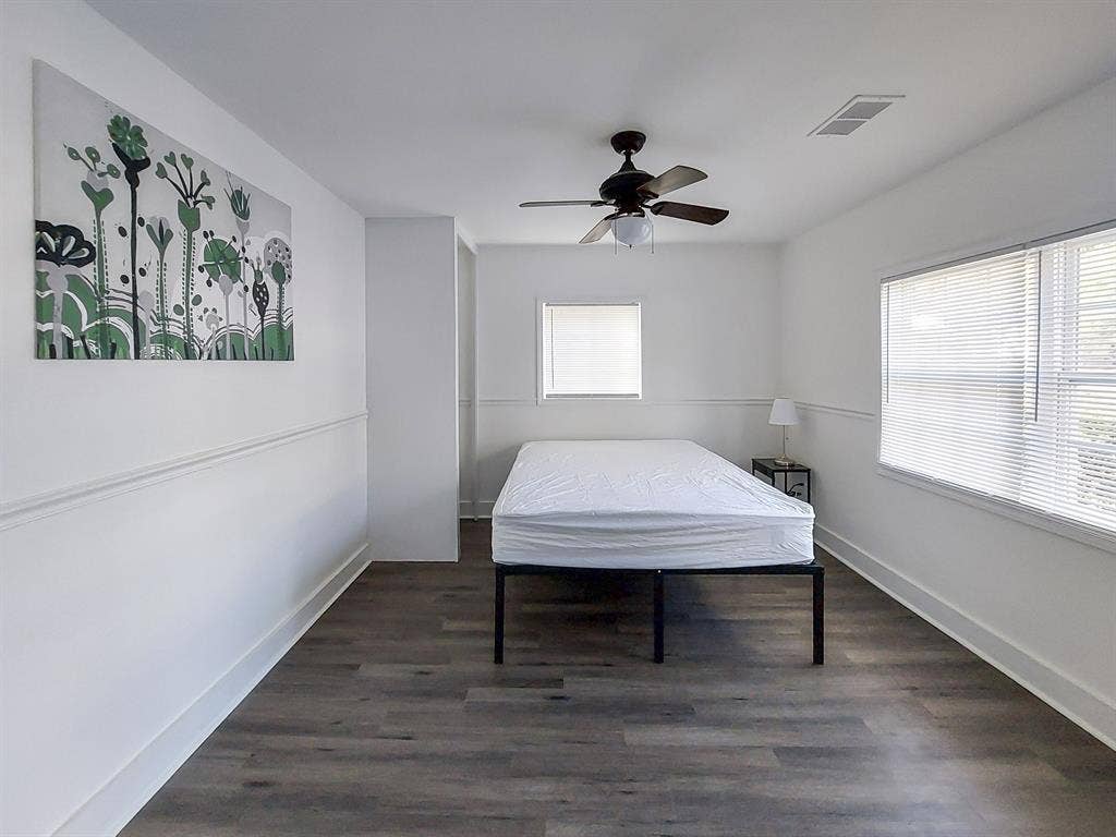 2 BR in Atlanta