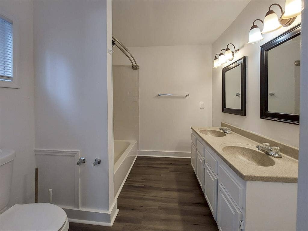 2 BR in Atlanta