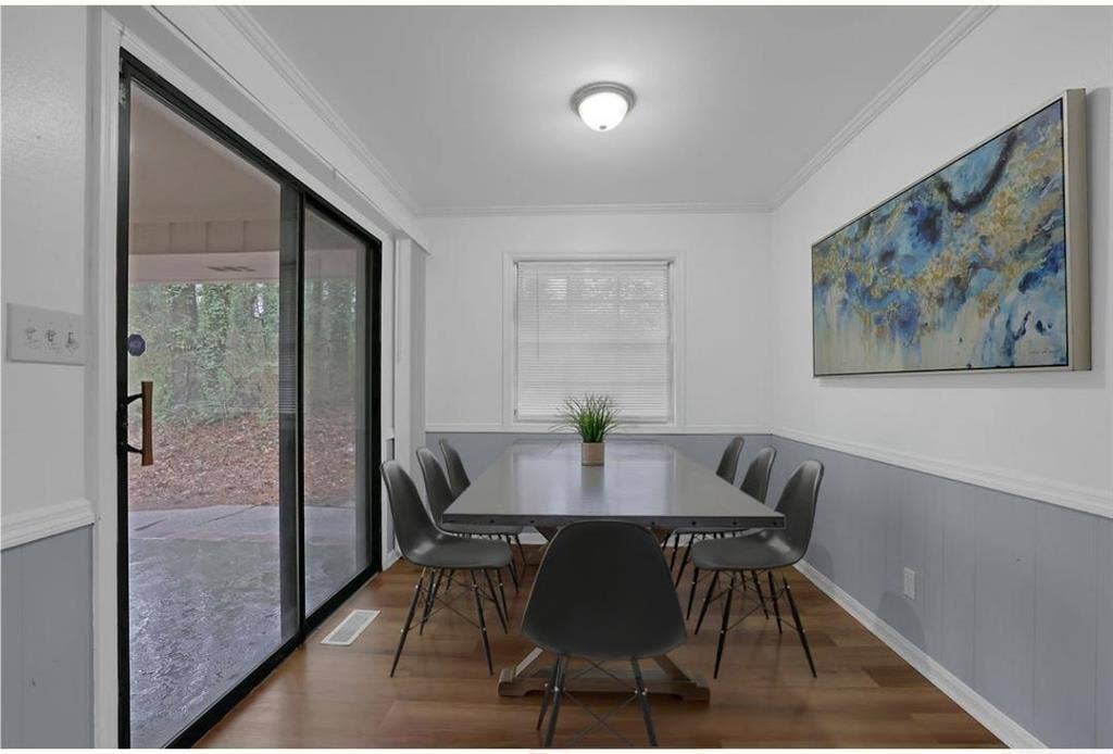 7 BR in College Park
