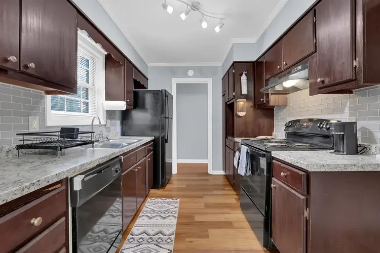 7 BR in College Park