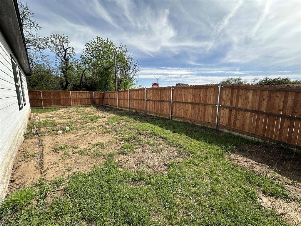 6 BR in Dallas