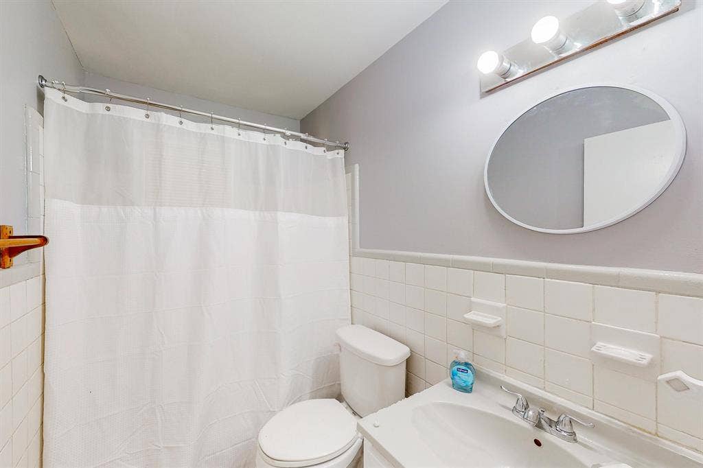 10 BR in East Point