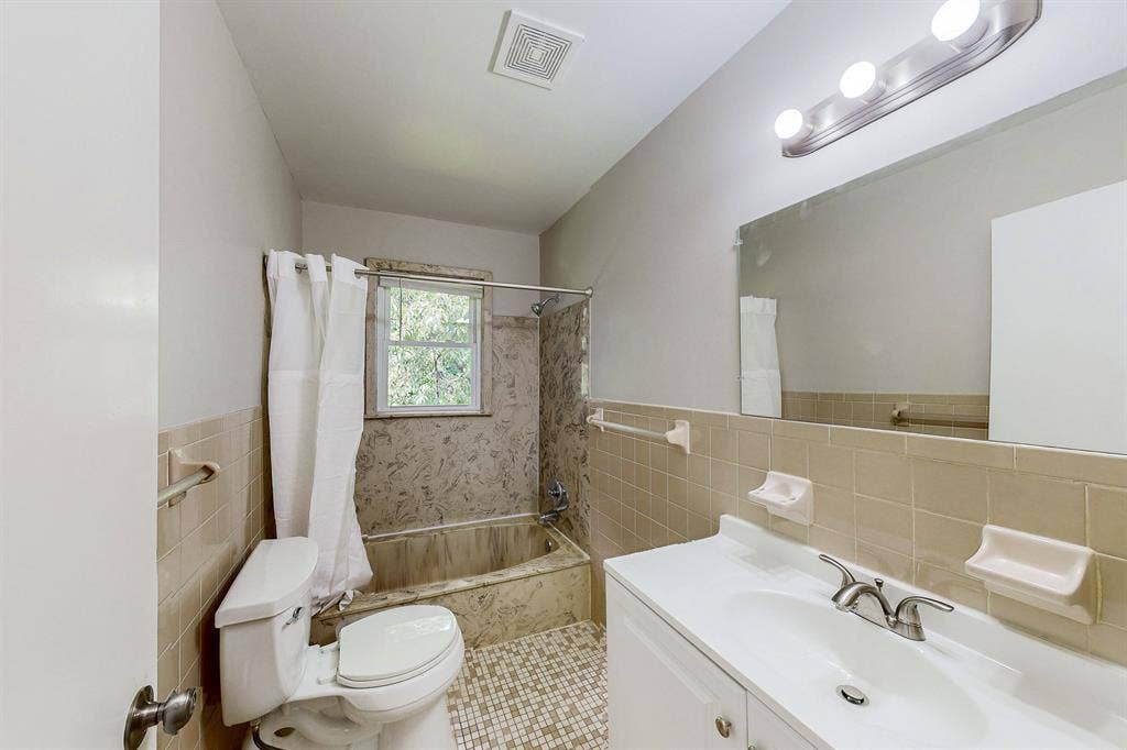 7 BR in Atlanta