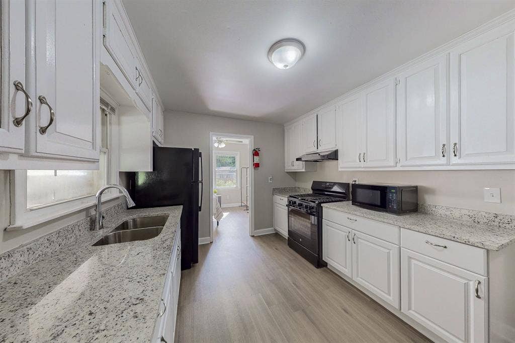 7 BR in Atlanta