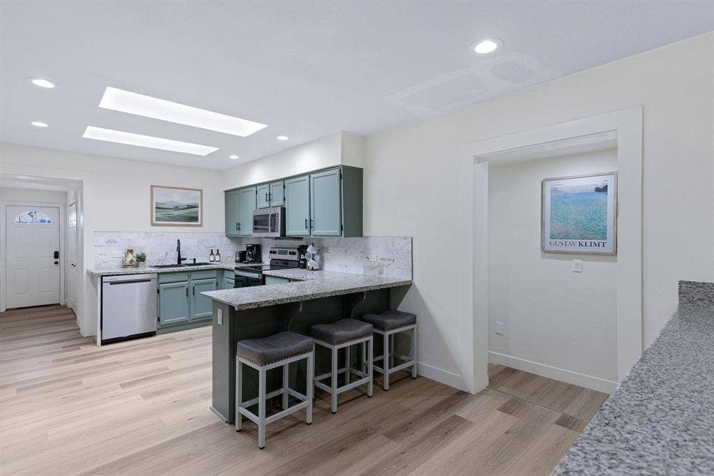 7 BR in Mesa