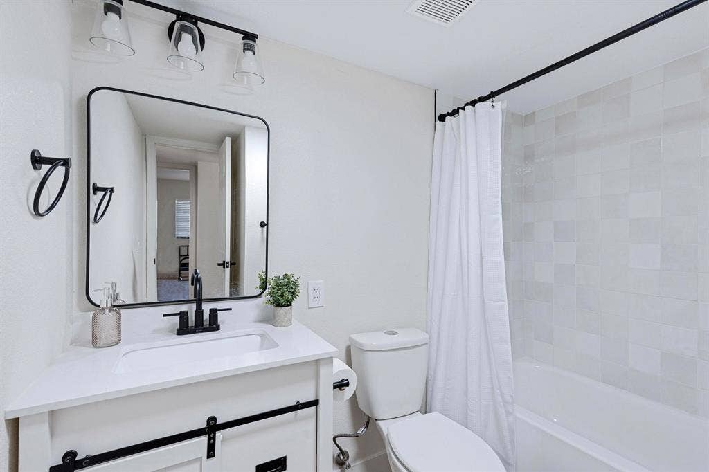 7 BR in Mesa