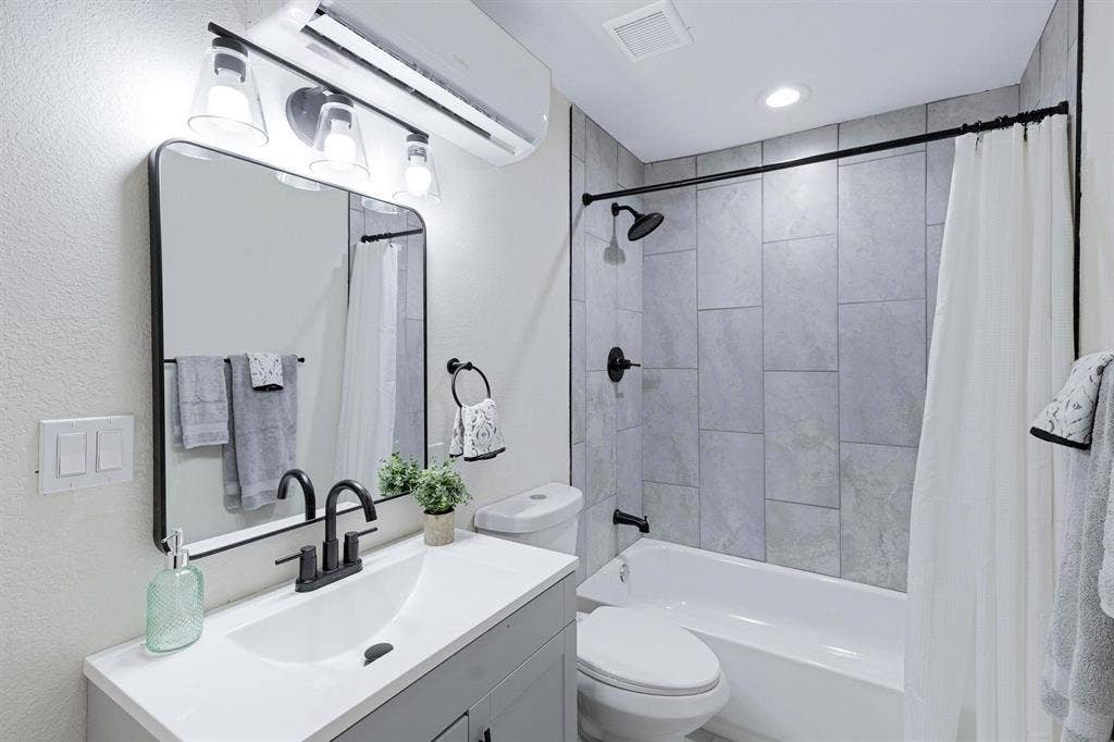 7 BR in Mesa