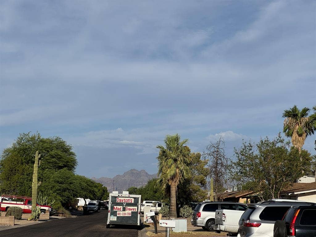 6 BR in Mesa