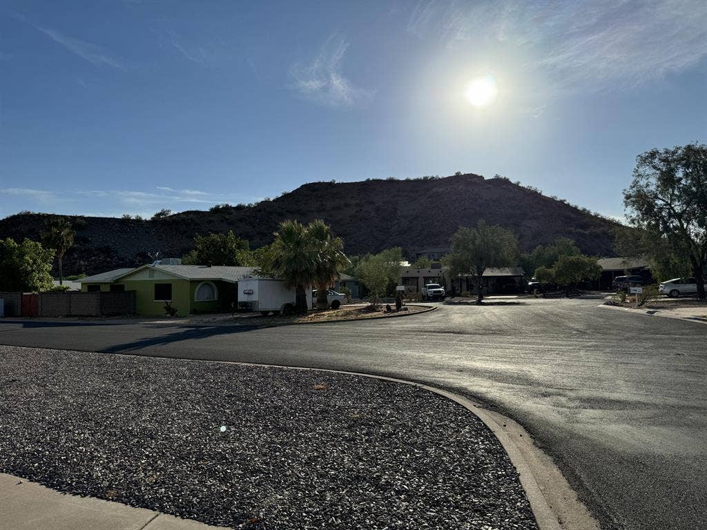 6 BR in Mesa