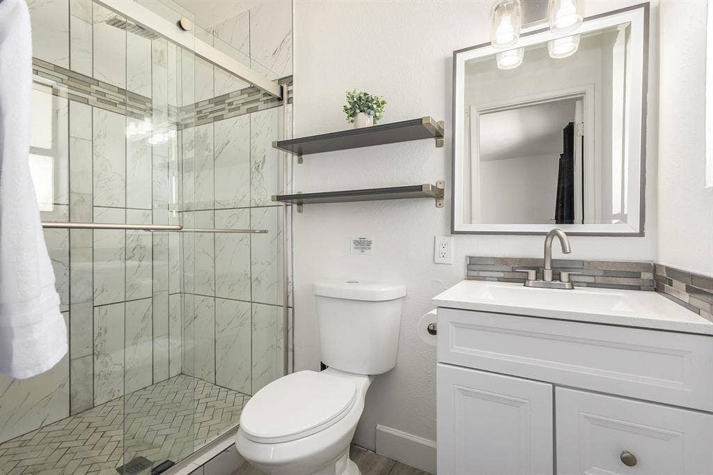 7 BR in Phoenix