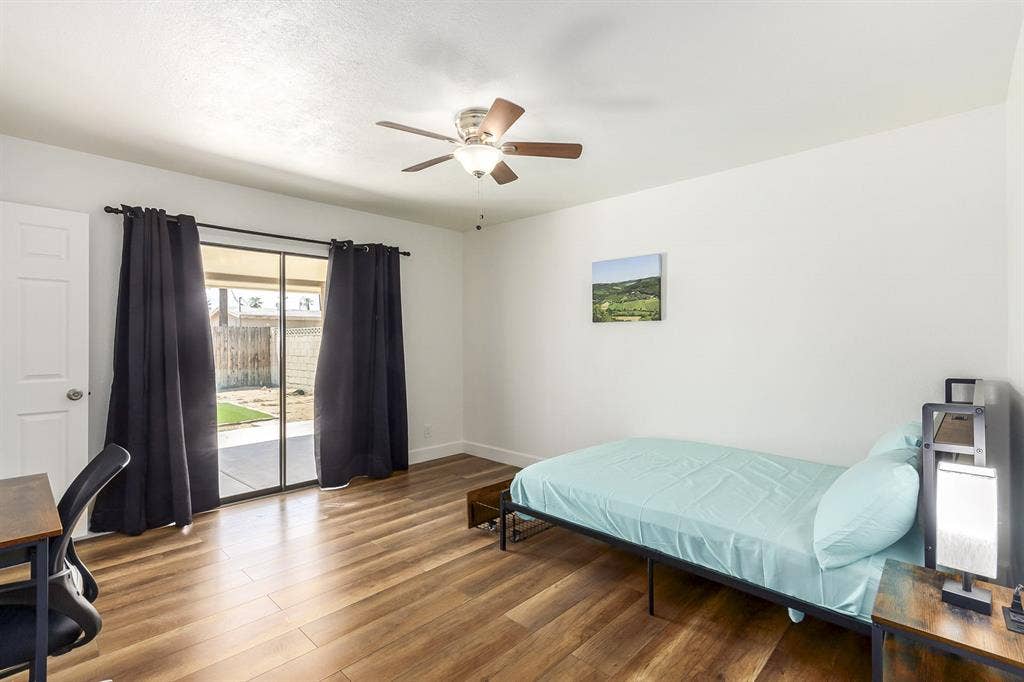 7 BR in Phoenix